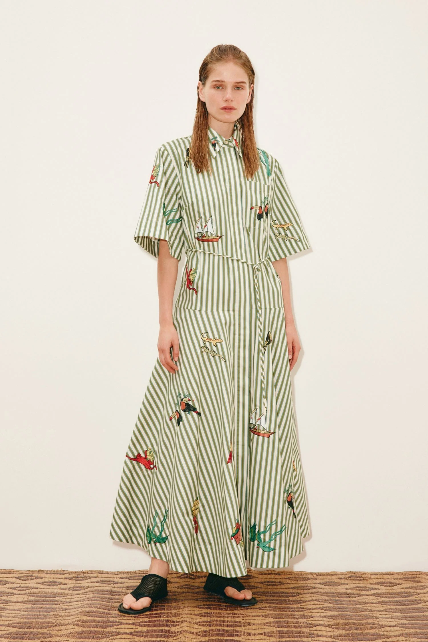 Bisou Embroidered Shirtdress