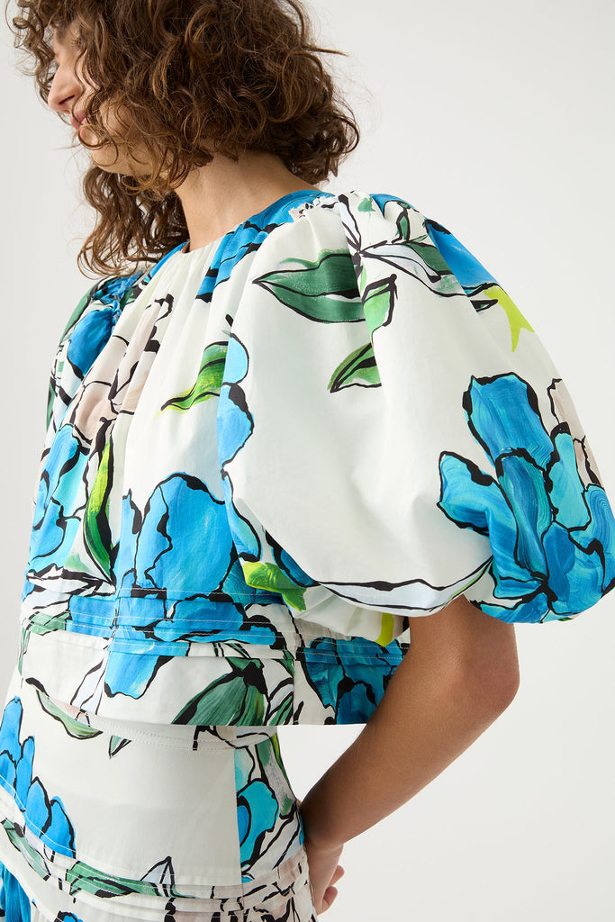 Ney Pin Tuck Detail Top