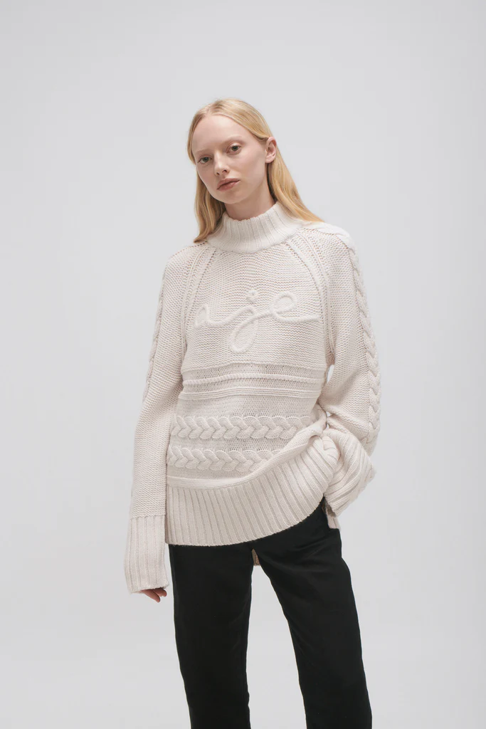 Wavy Cable Jumper
