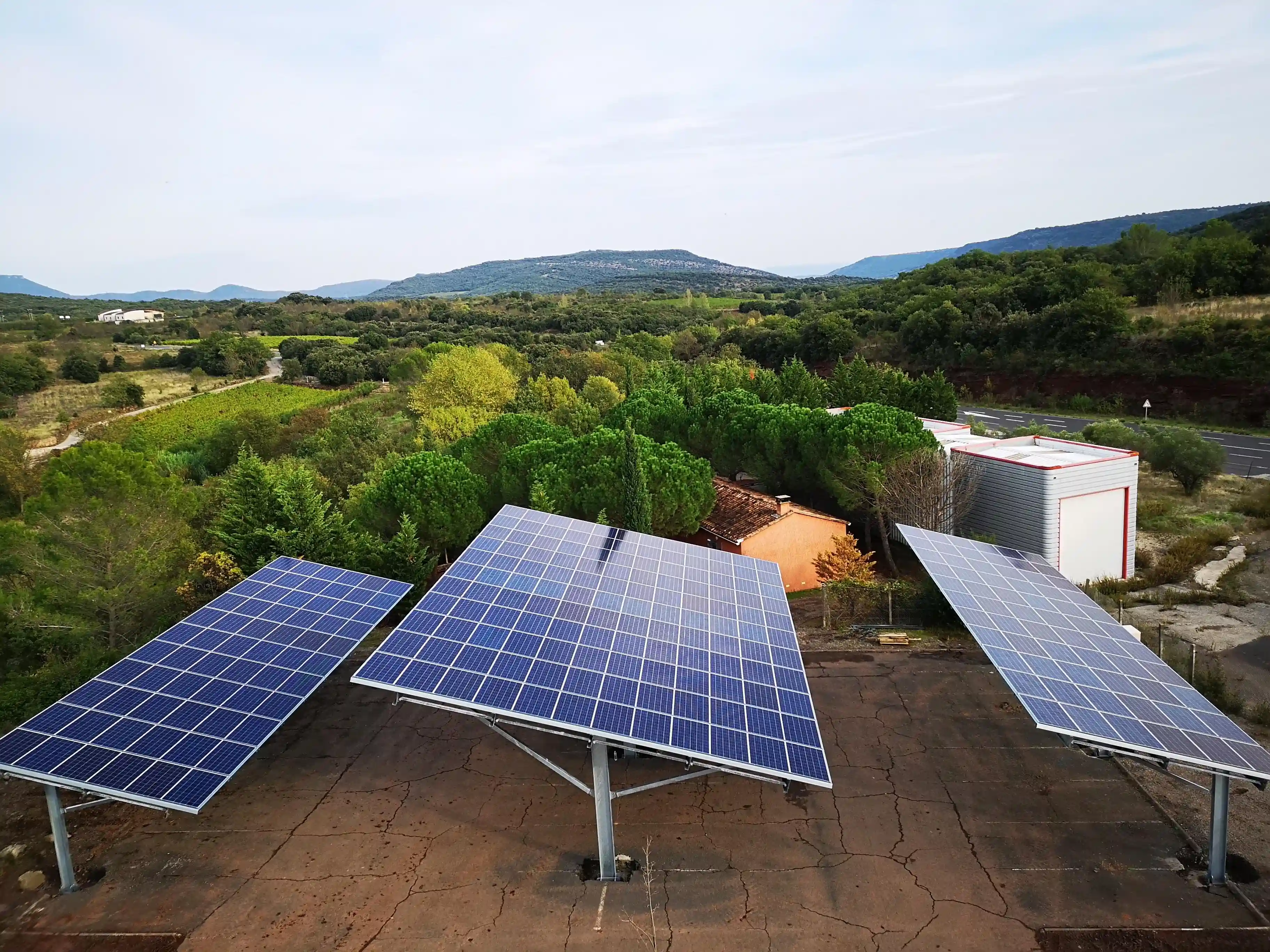 ombrières photovoltaïques pour parking Triangle Horizon