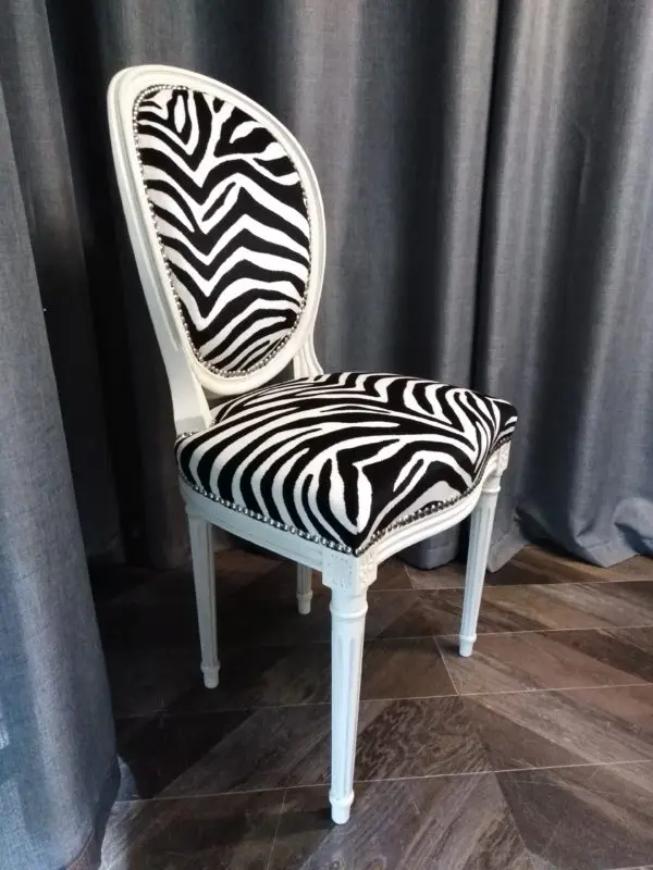 Image de la catégorie "Chaise"