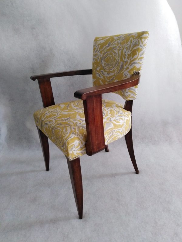 bridge fleuri finition cloutée