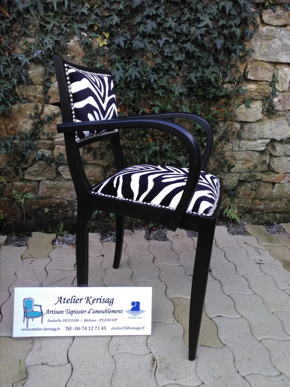 Fauteuil bridge tissu zèbre