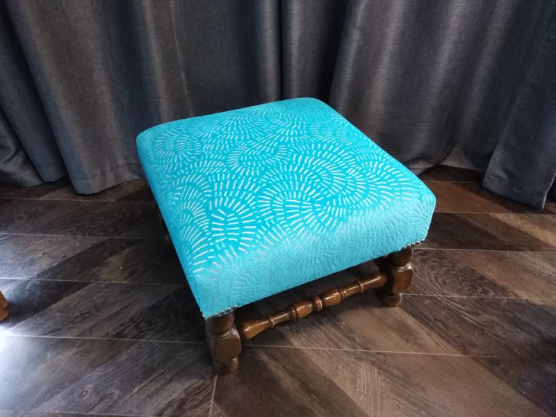tabouret pouf Louis XIII