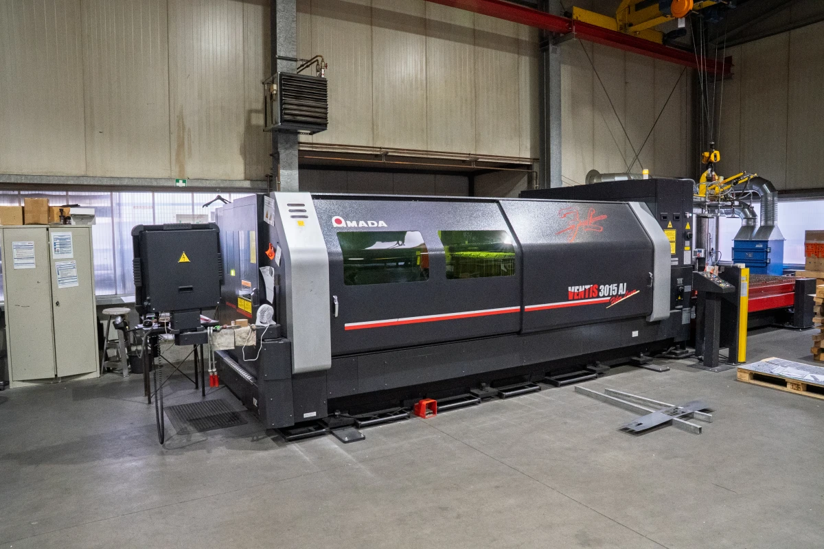 Amada Ventis Laser Maschine
