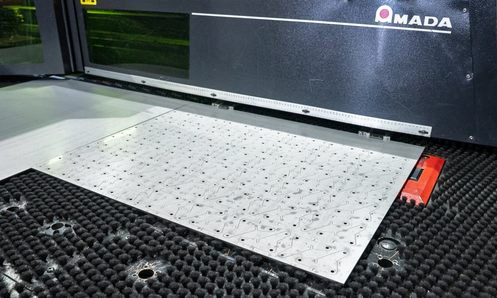Metall entgraten Laserzuschnitt