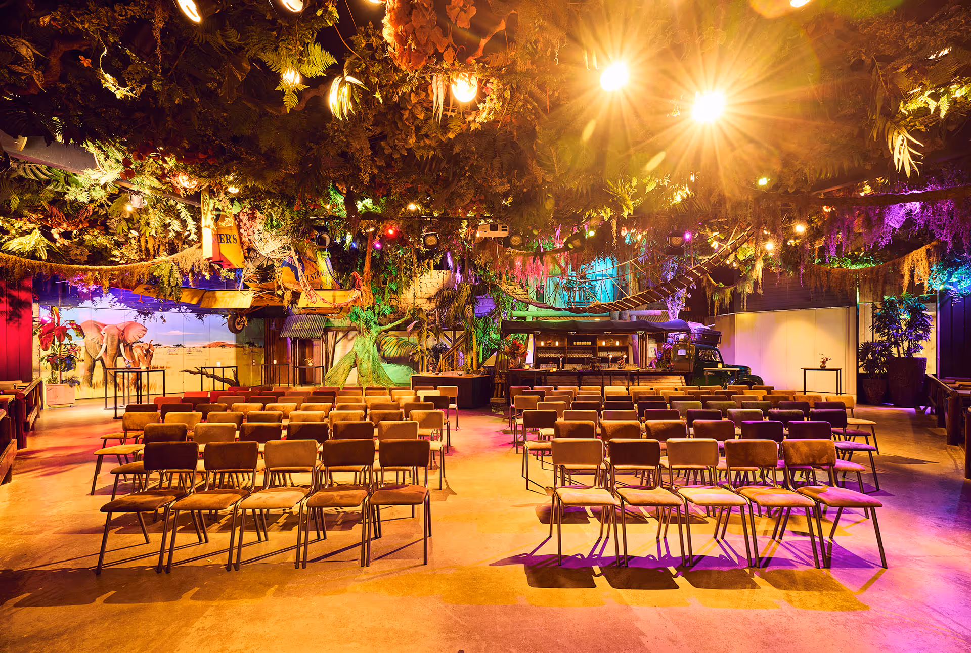 Jungle Restaurant, thematische zaal, unieke locatie