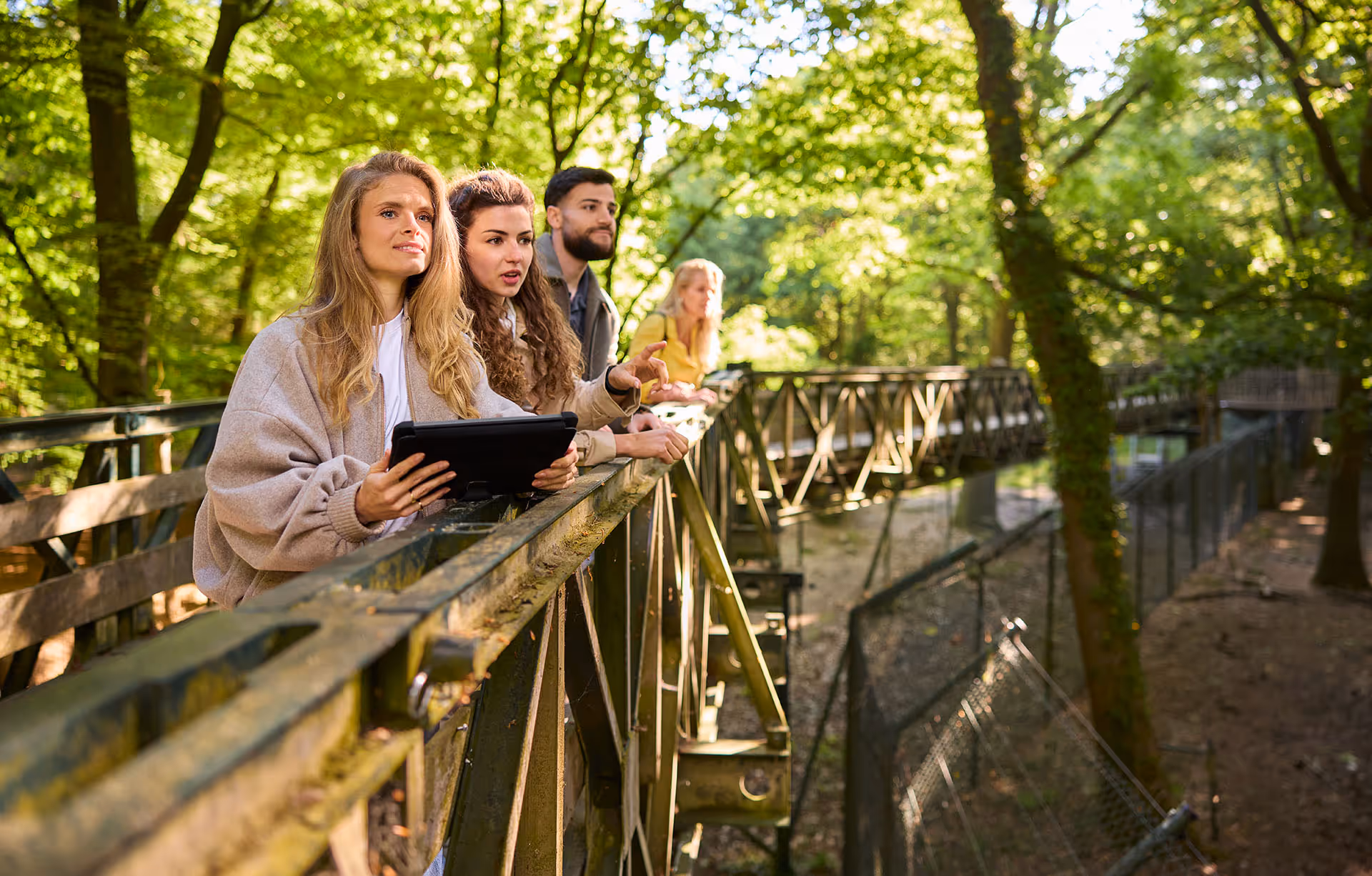 Interactief spel, teambuilding in Ouwehands Dierenpark, WhatsApp Game, Animal Adventure Game