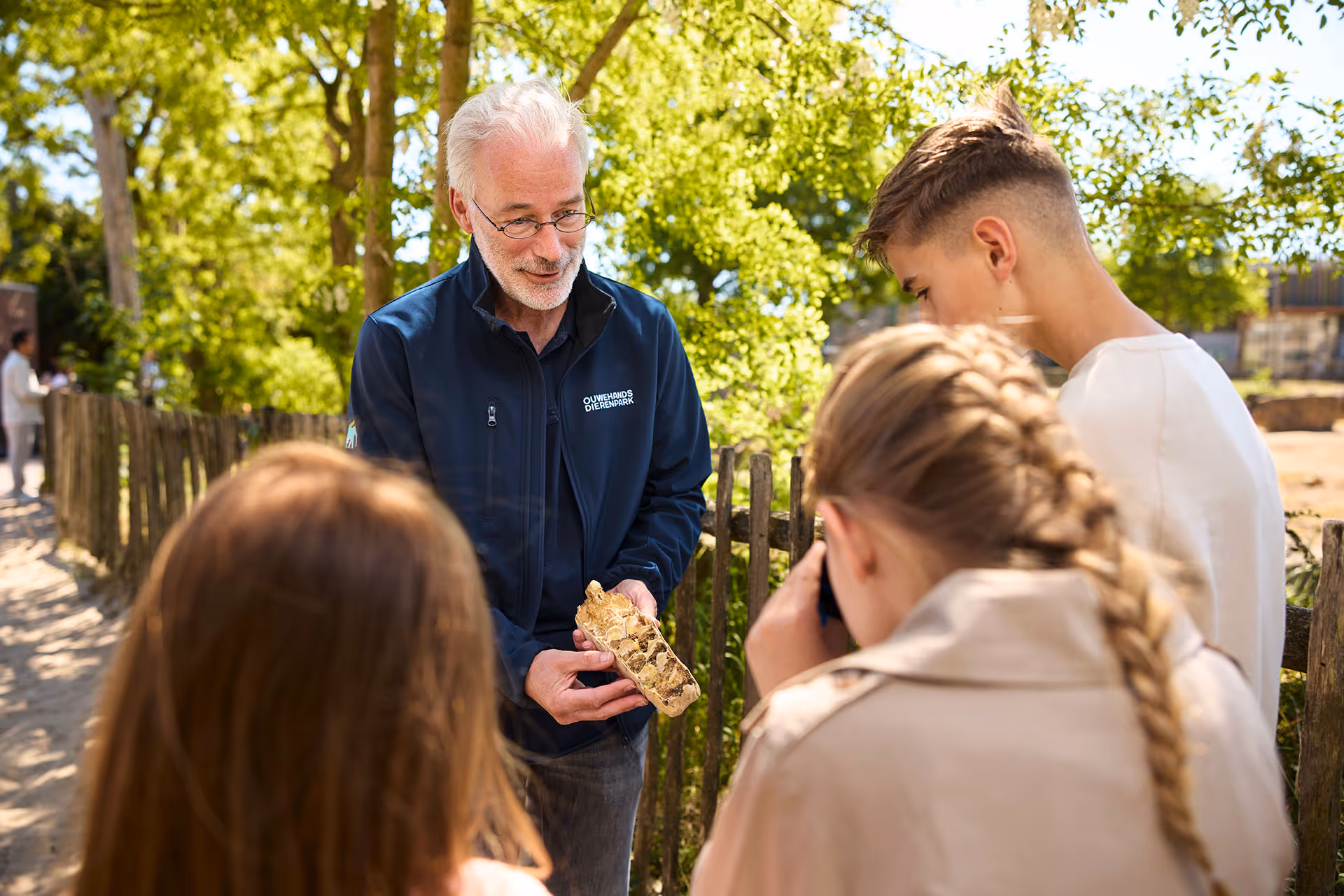 Schoolreis met rondleiding in de dierentuin