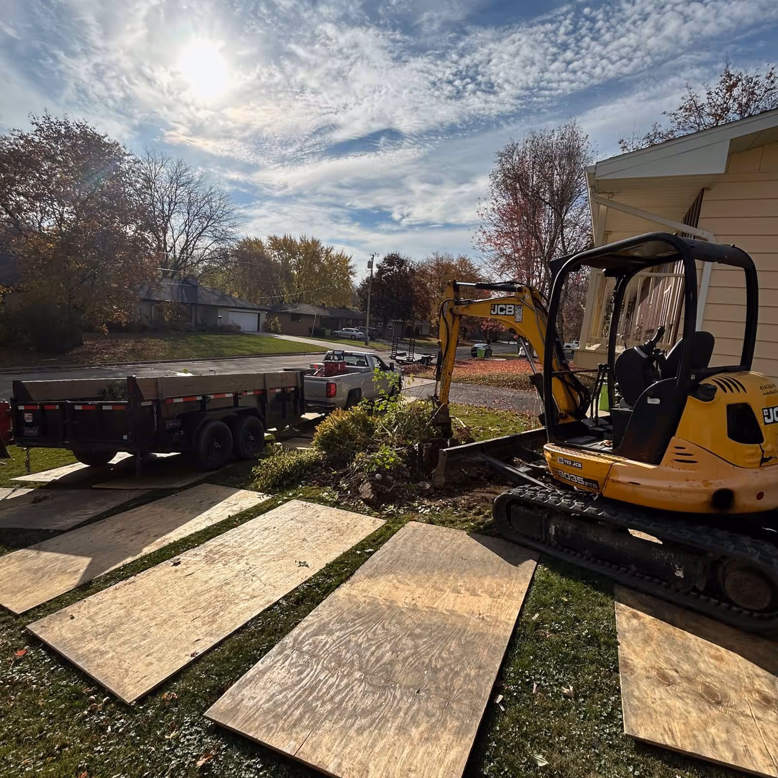 JCB skid steer at Jacquie’s property — Avid Landscapes land clearing, Brownsville WI
