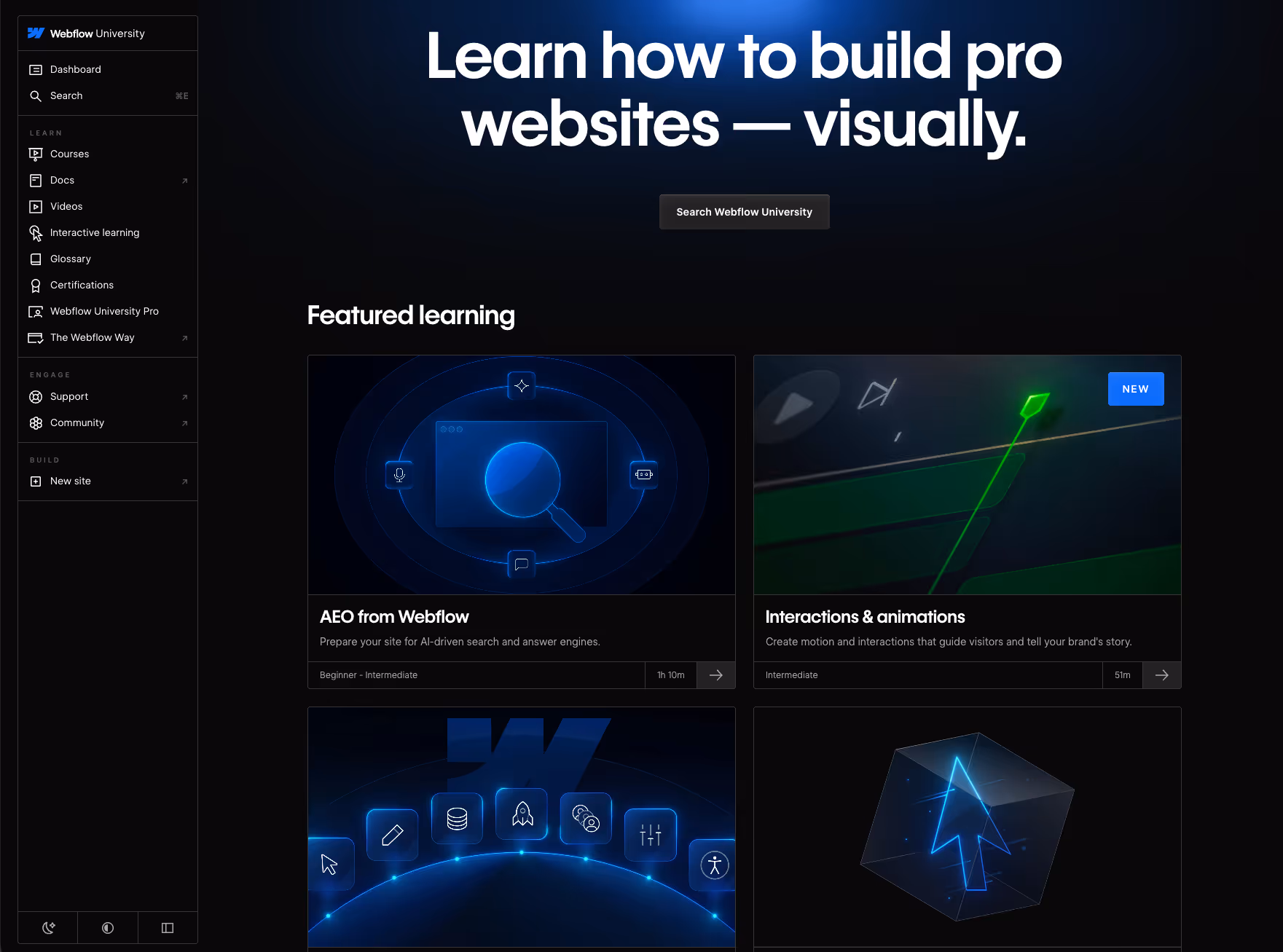 Die Startseite von university.webflow.com mit Kurs-Kacheln: „AEO from Webflow“, und „Interactions & animations“. Jede Kachel zeigt Dauer und Level.