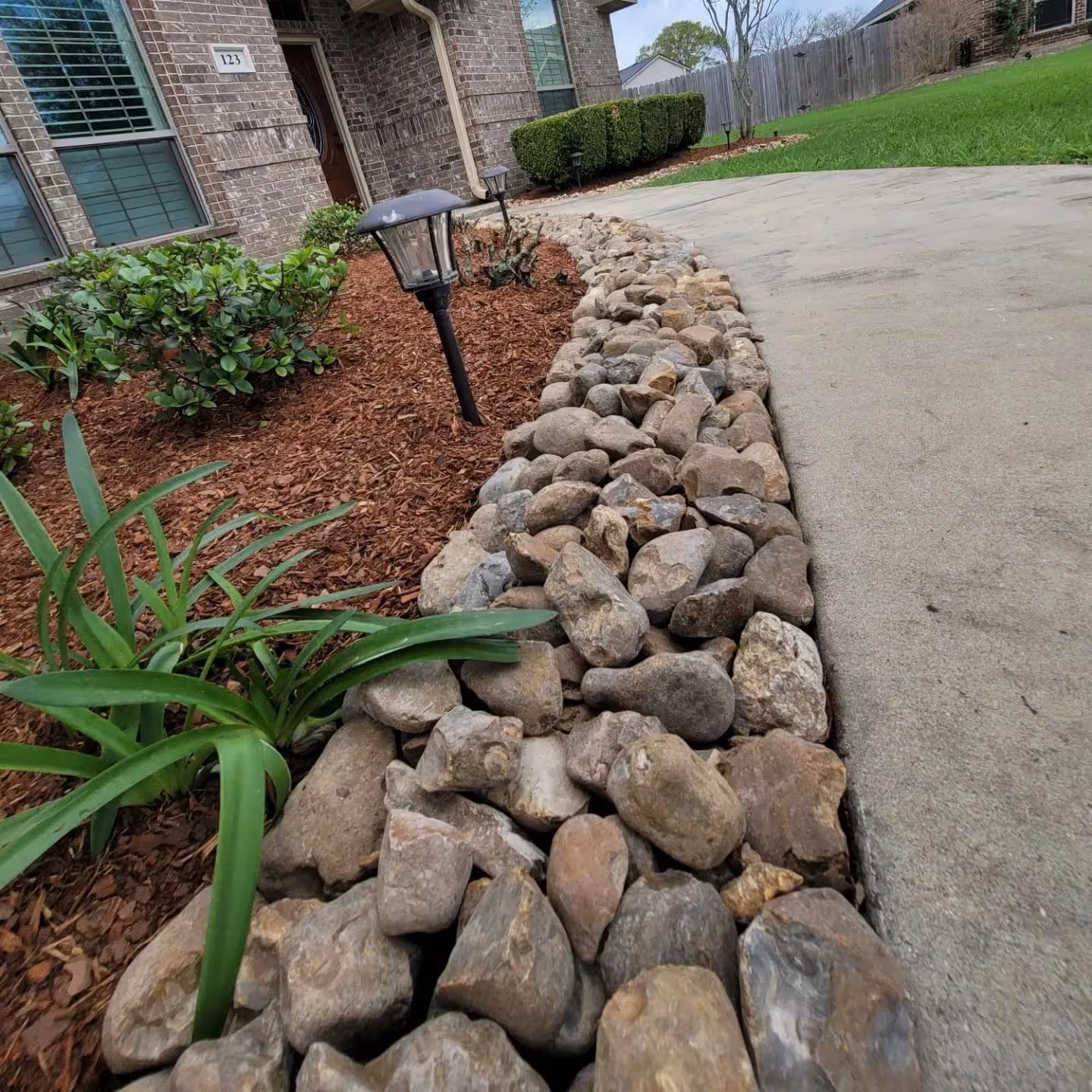 Landscape lighting to highlight building facades