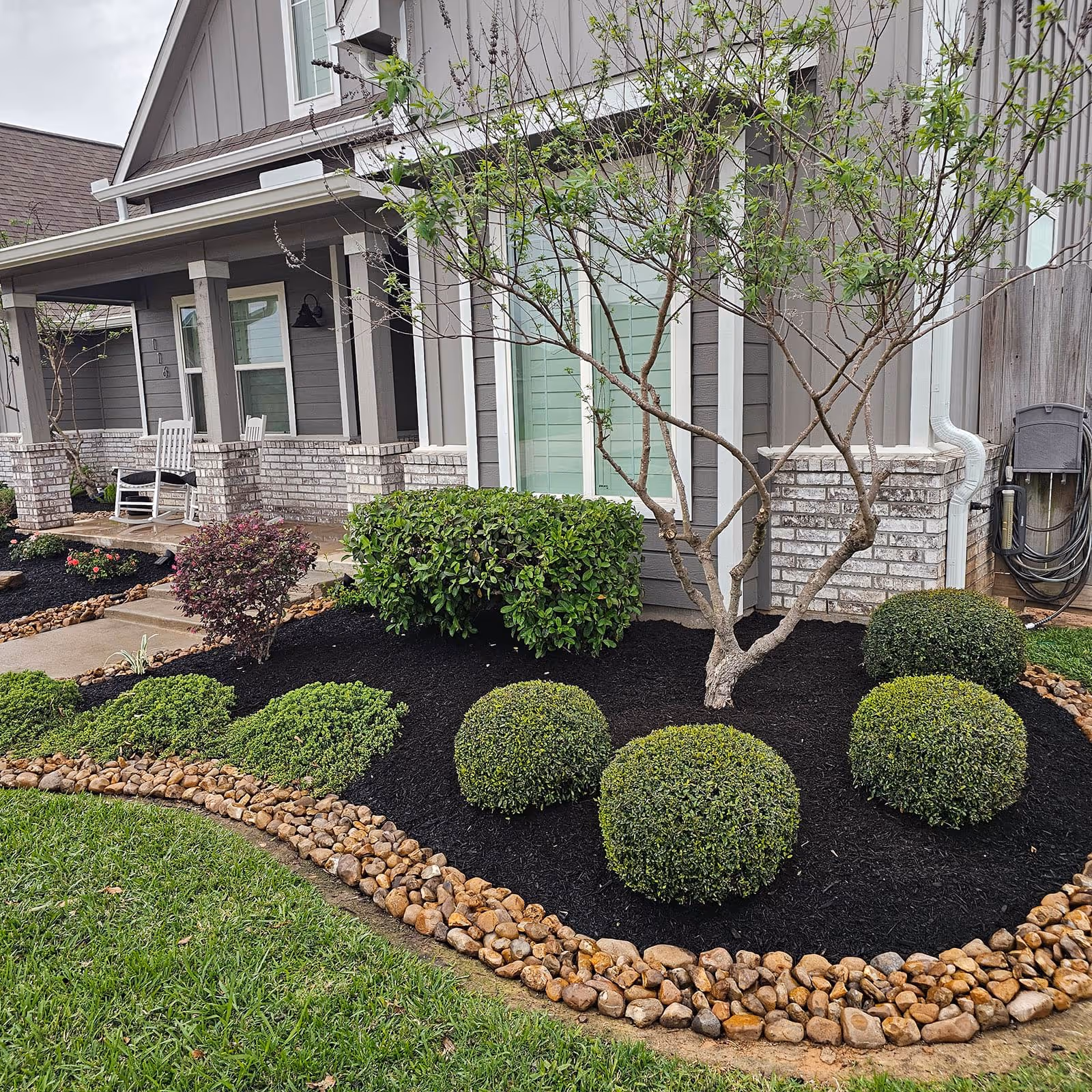 Brazoria County landscape design and maintenance team