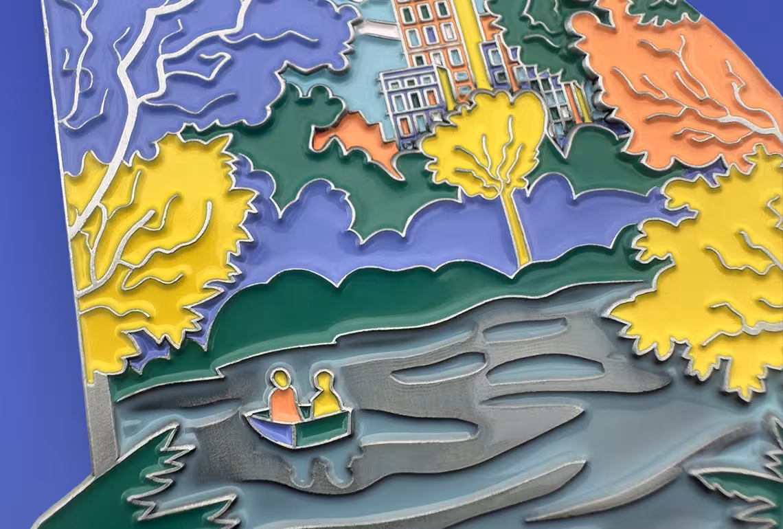 New-York marathon medal details back