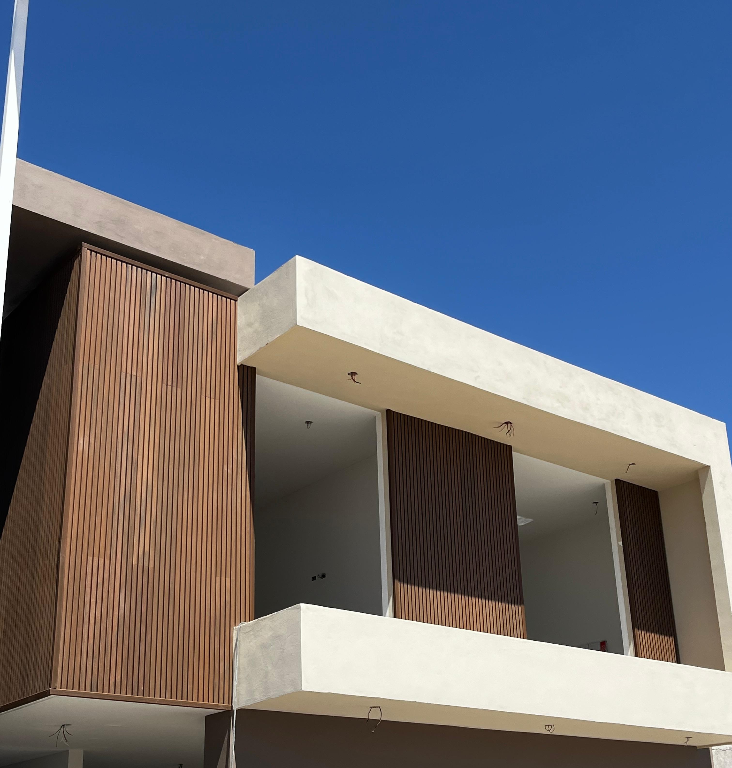 Lambrin Exterior Teak