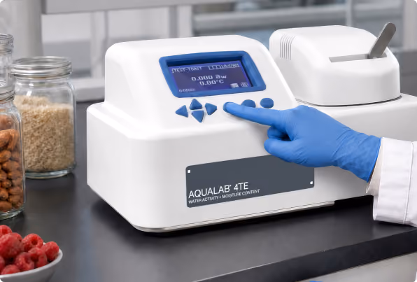 AQUALAB 4TE instrument