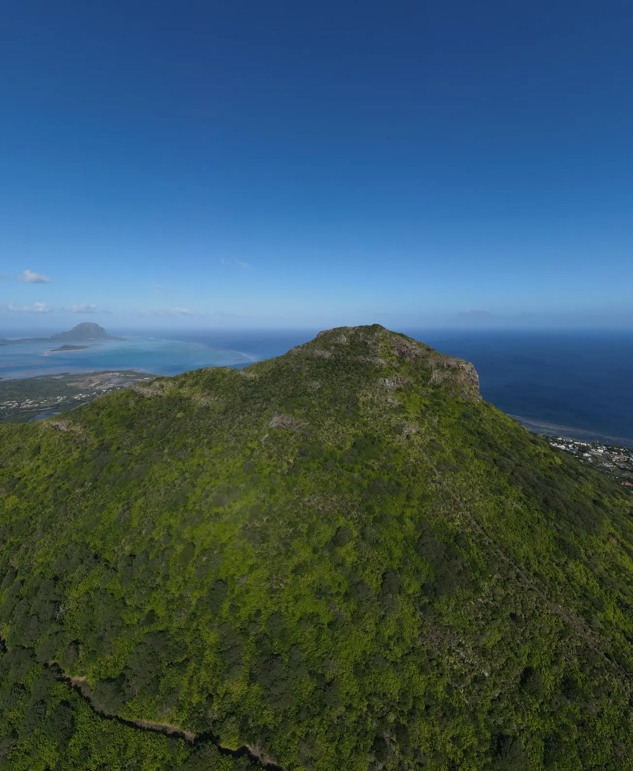 Wild and coastal landscapes of western Mauritius discovered with MJ Holidays.