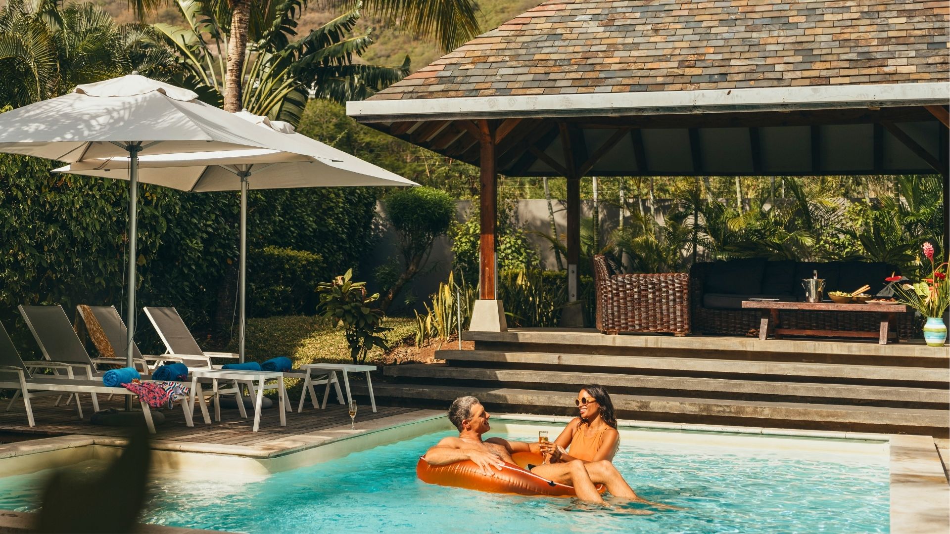 La Villa Deluxe de MJ Holidays dispose d’une piscine privée idéale pour un séjour relaxant à l’île Maurice.