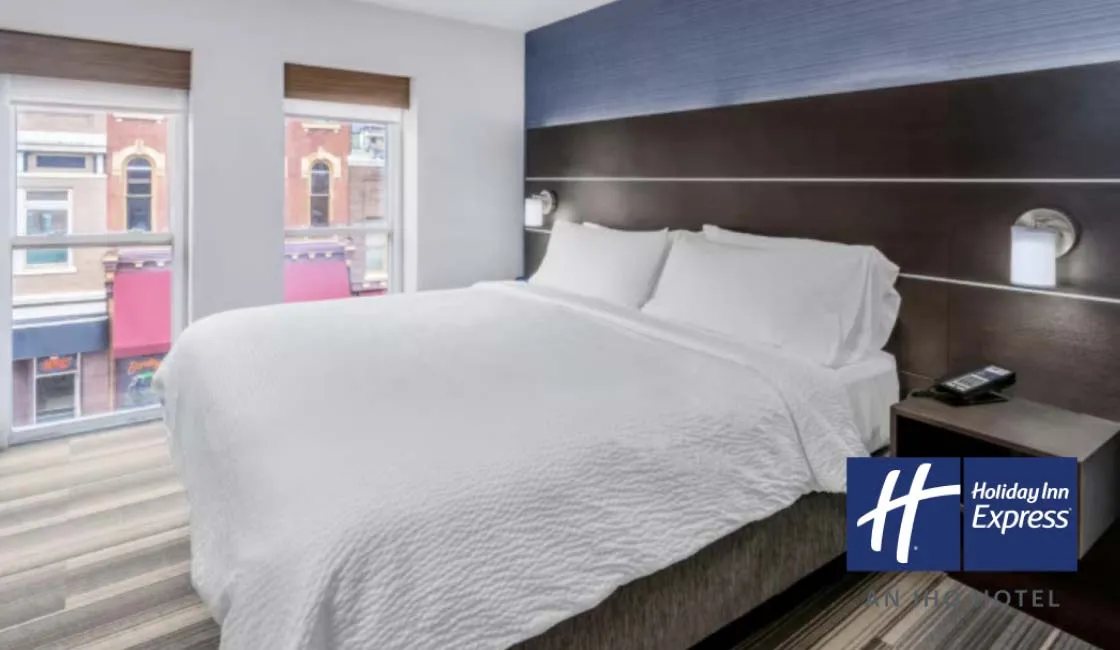 holiday inn express room