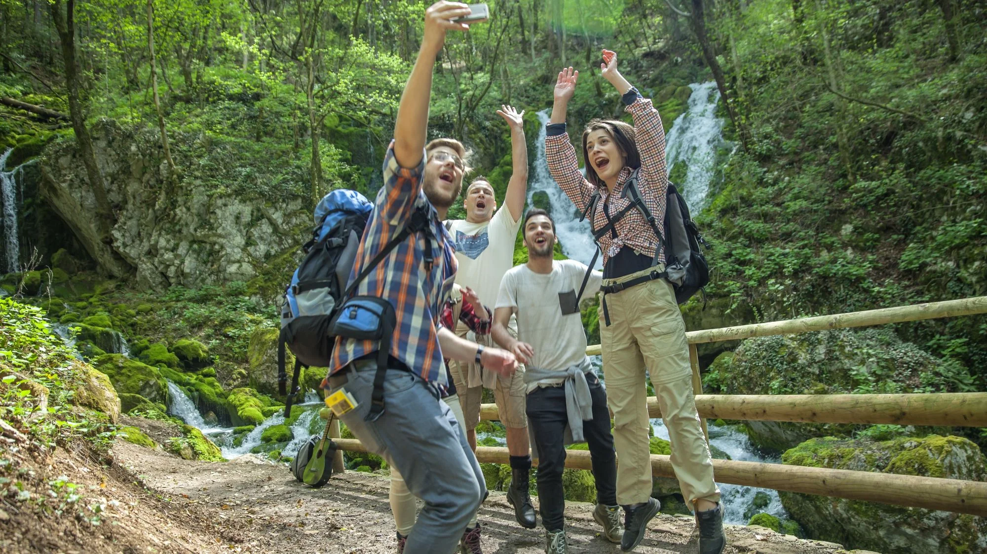 Let's enjoy hiking