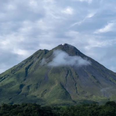 Ceboruco Volcano Route: Hiking in Mexico