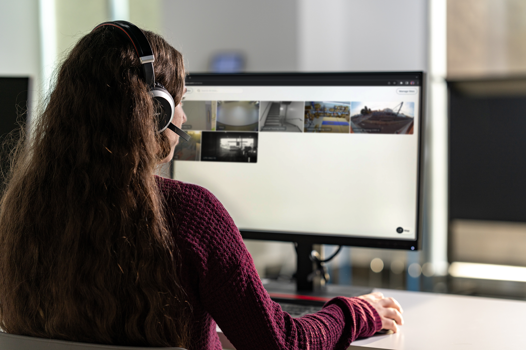 Desktop and Mobile illustration