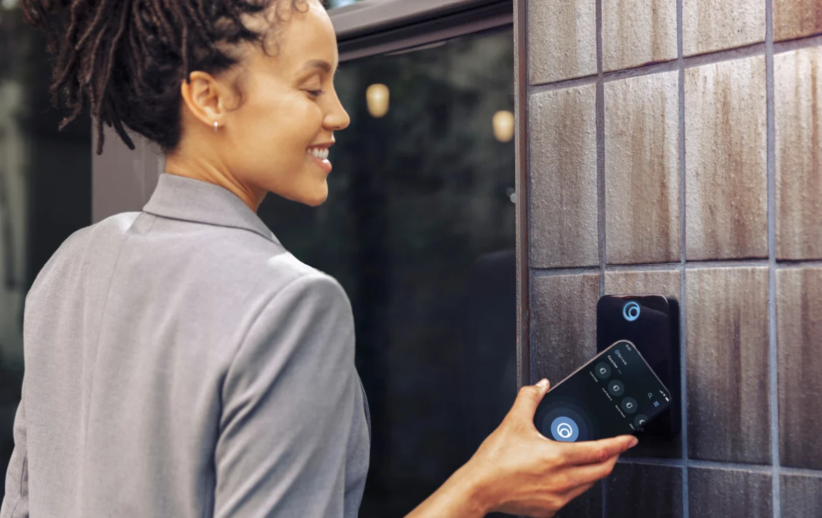 Desktop and Mobile illustration