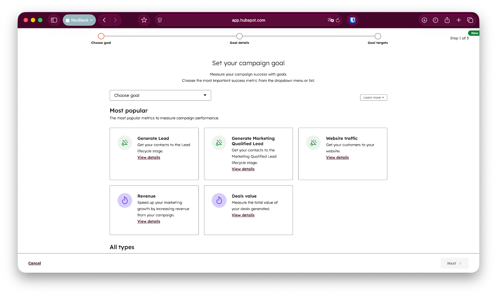 Screenshot of HubSpot campaign goal setup screen showing goal options such as Generate Lead, Website Traffic, and Revenue