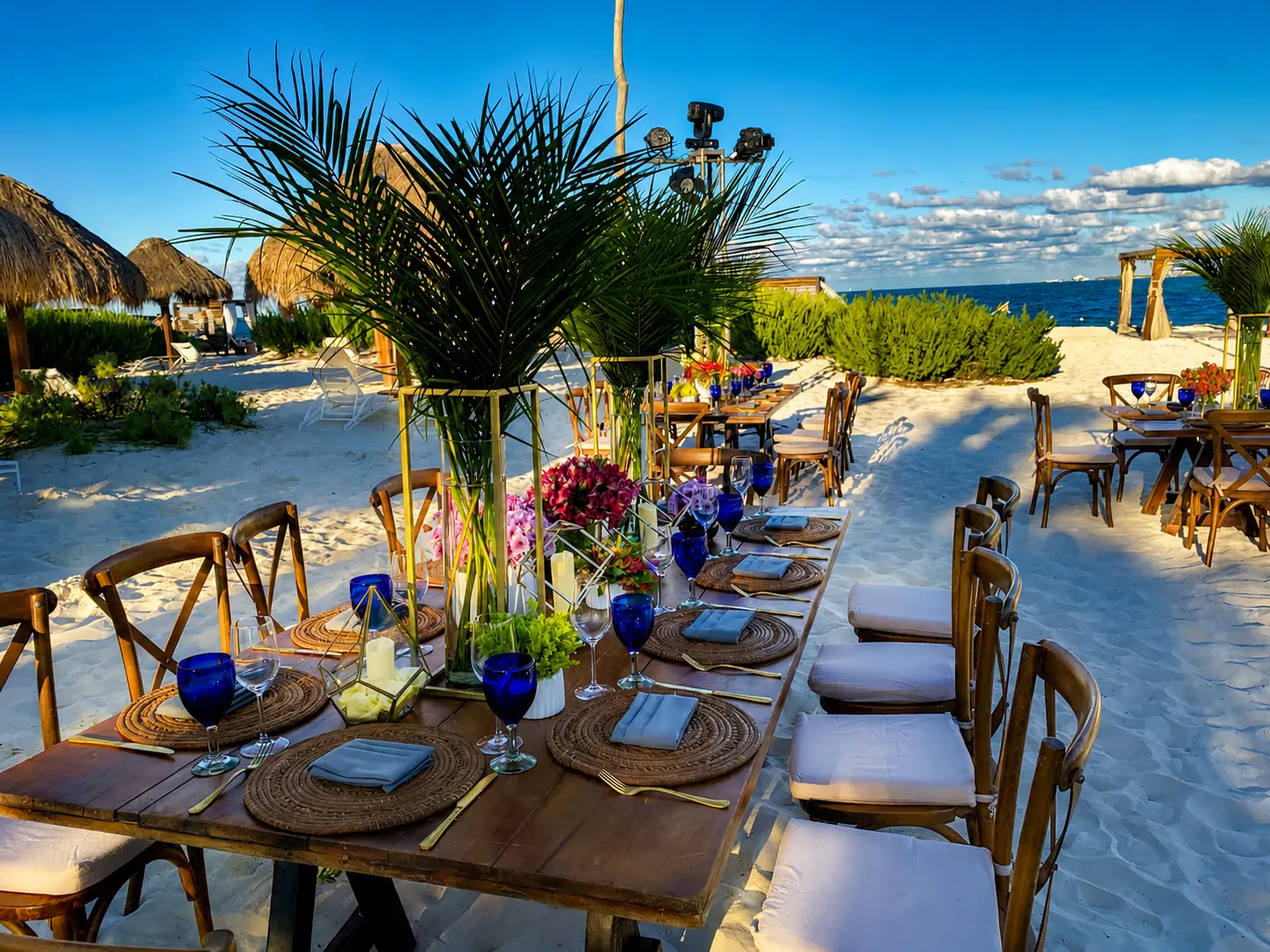 A Beachfront Atelier in TropiColor