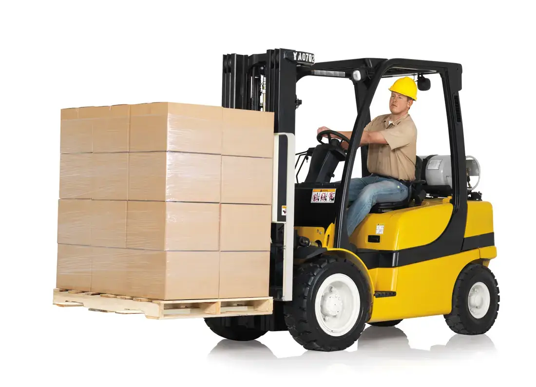 Accessoires pour chariot élévateur : comment assurer la sécurité dans les entrepôts ?