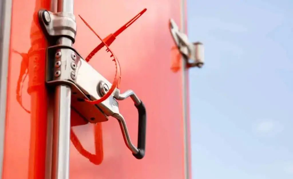 Go on vacation with peace of mind with your up-to-date inventory thanks to Secur-T!