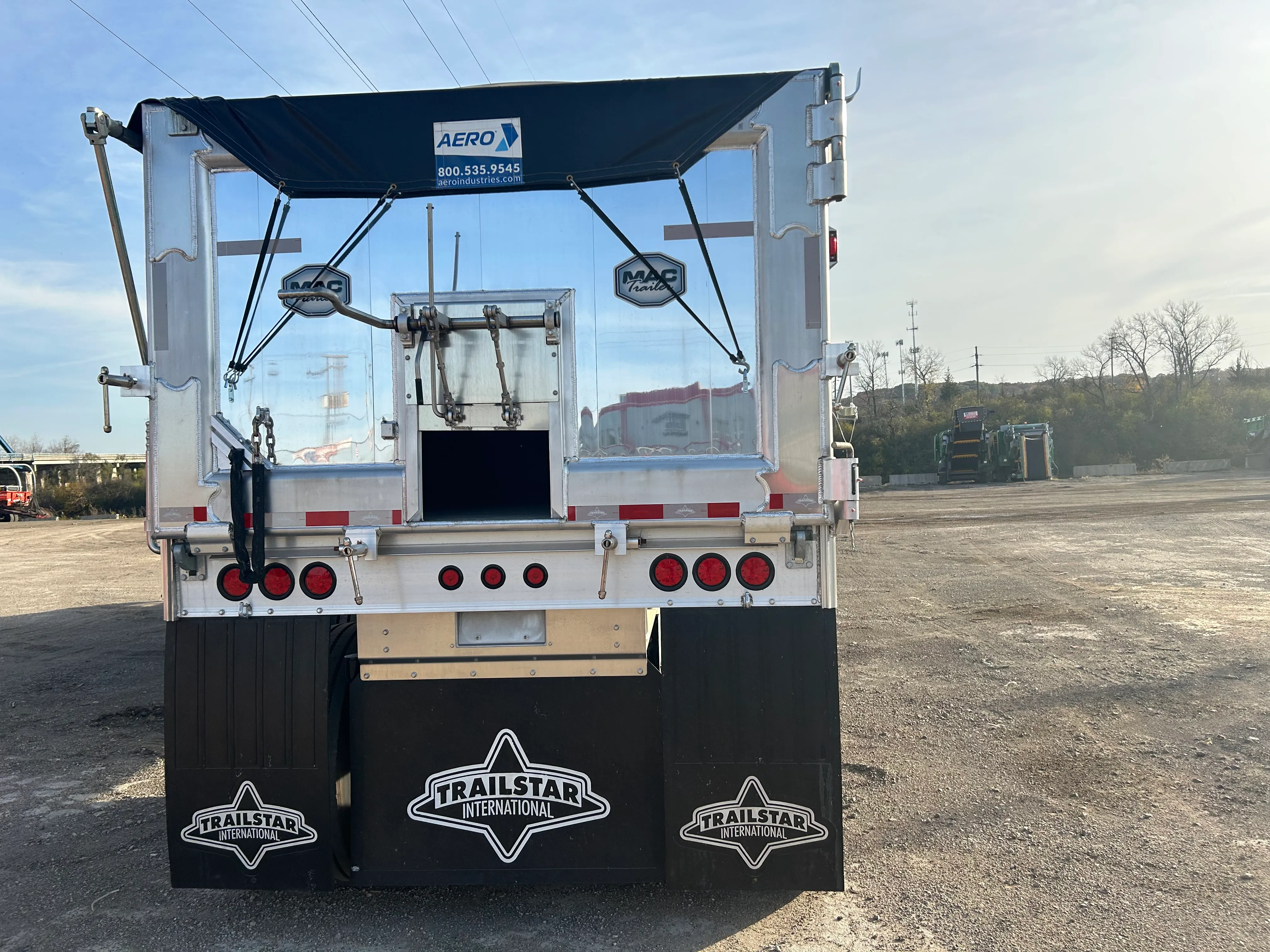 Trailstar Trailer 22' Frameless