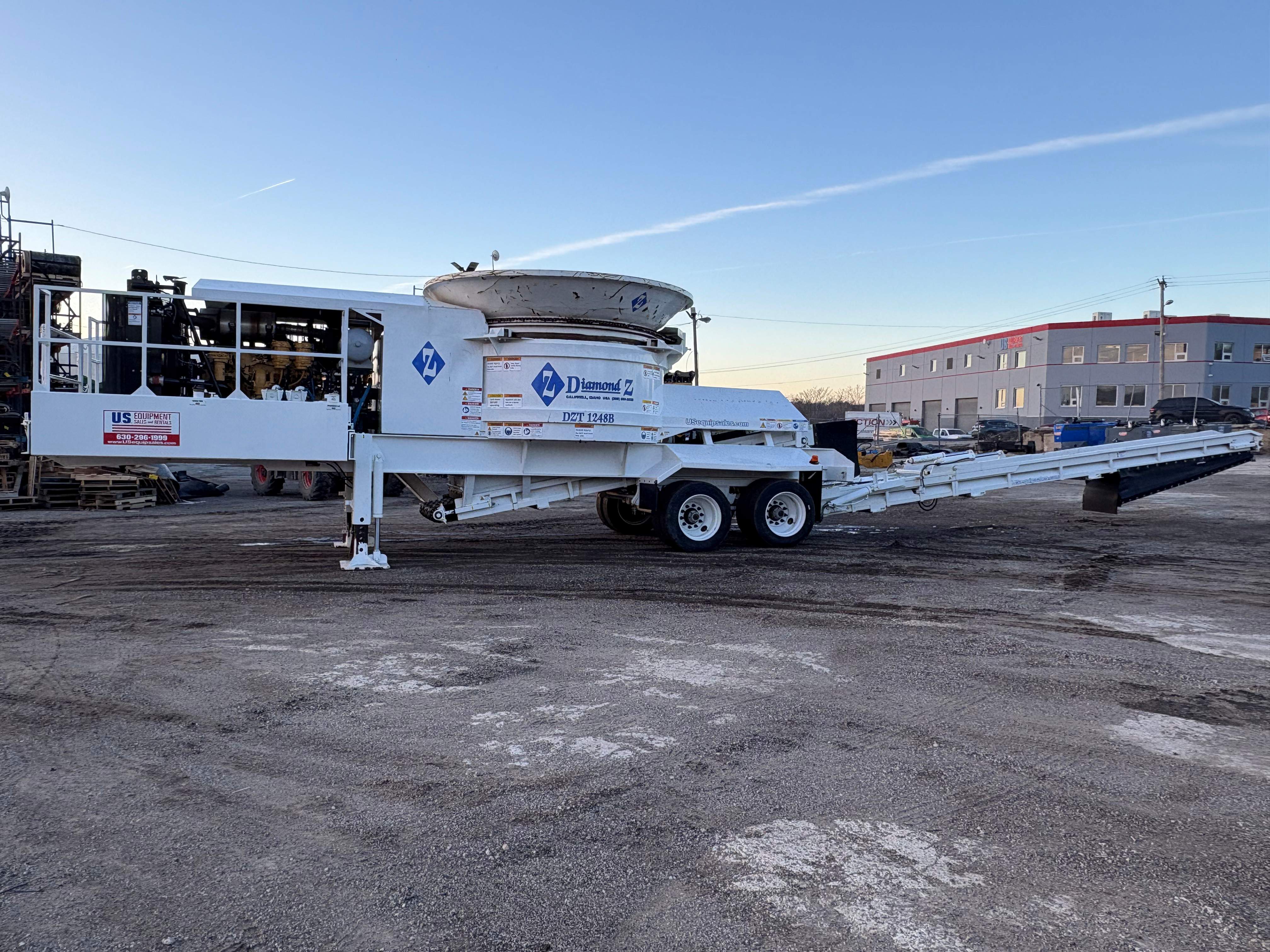 2024 Diamond Z DZT11248B - Tub Grinder #G049