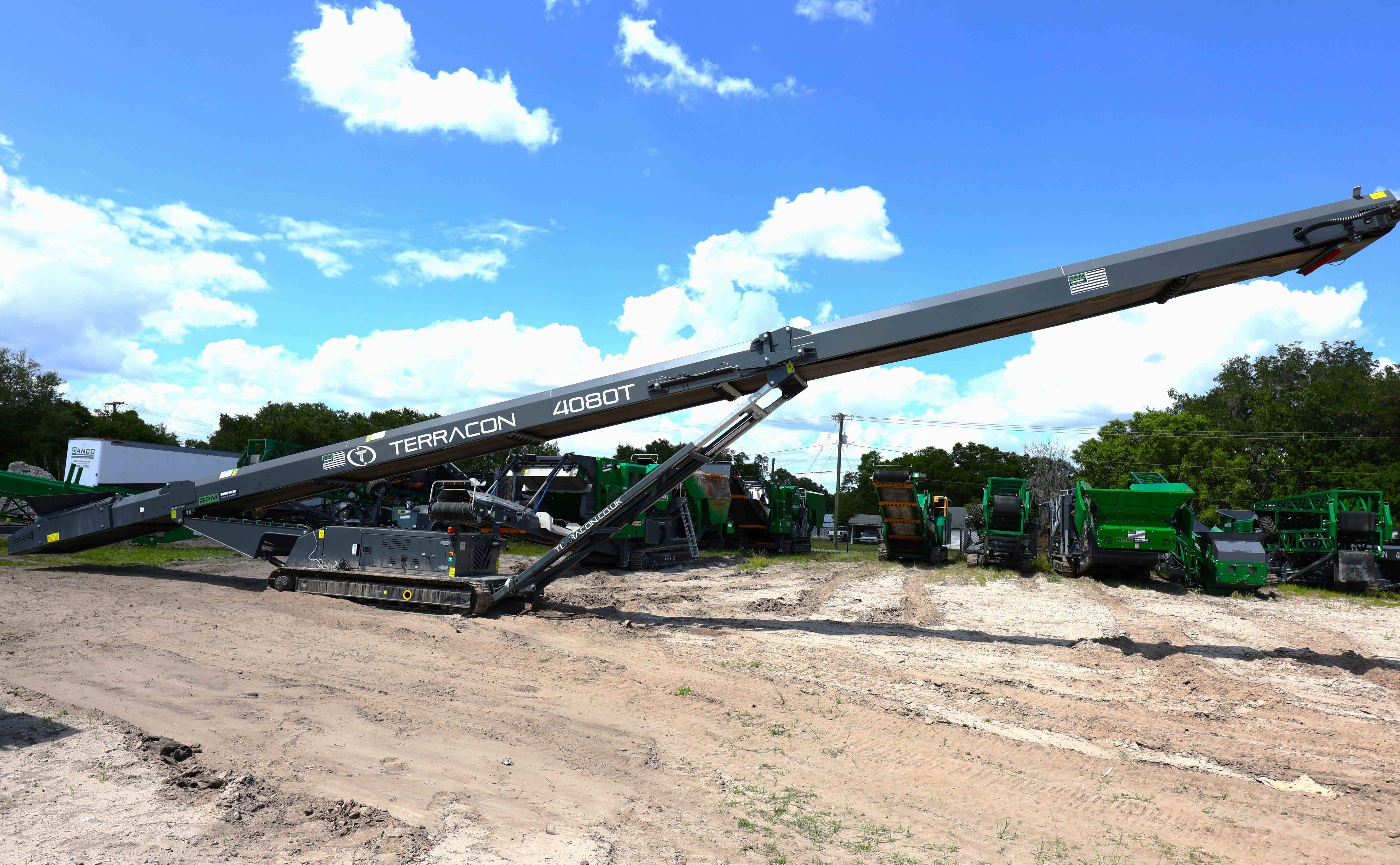 2025 Terracon 40-80T Tracked Conveyor –  Heavy-Duty Material Handling #S025