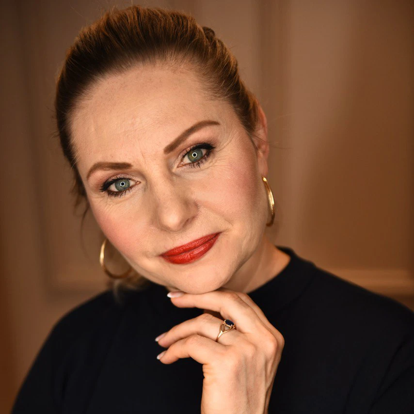 Angelina Beauty Therapeutin in Bielefeld - Laser Haarentfernung mit Alexandrit Pro Laser