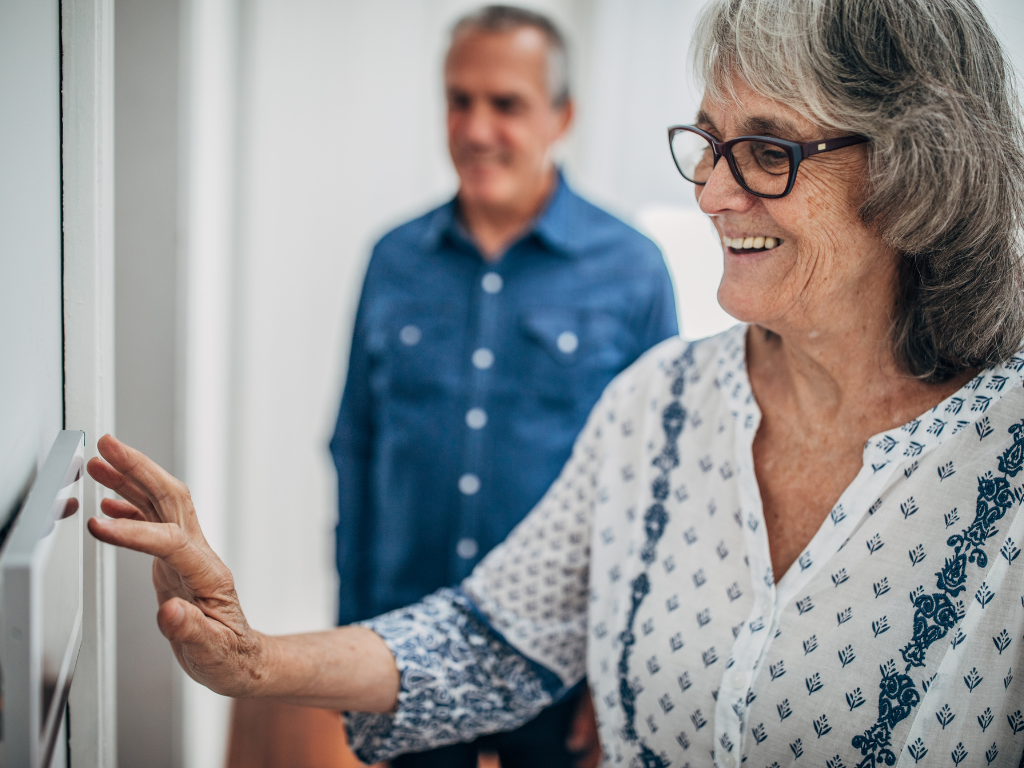 Logements adaptées Seniors & PMR : Domotique Sécurité, Autonomie et Confort à Domicile Mobicap