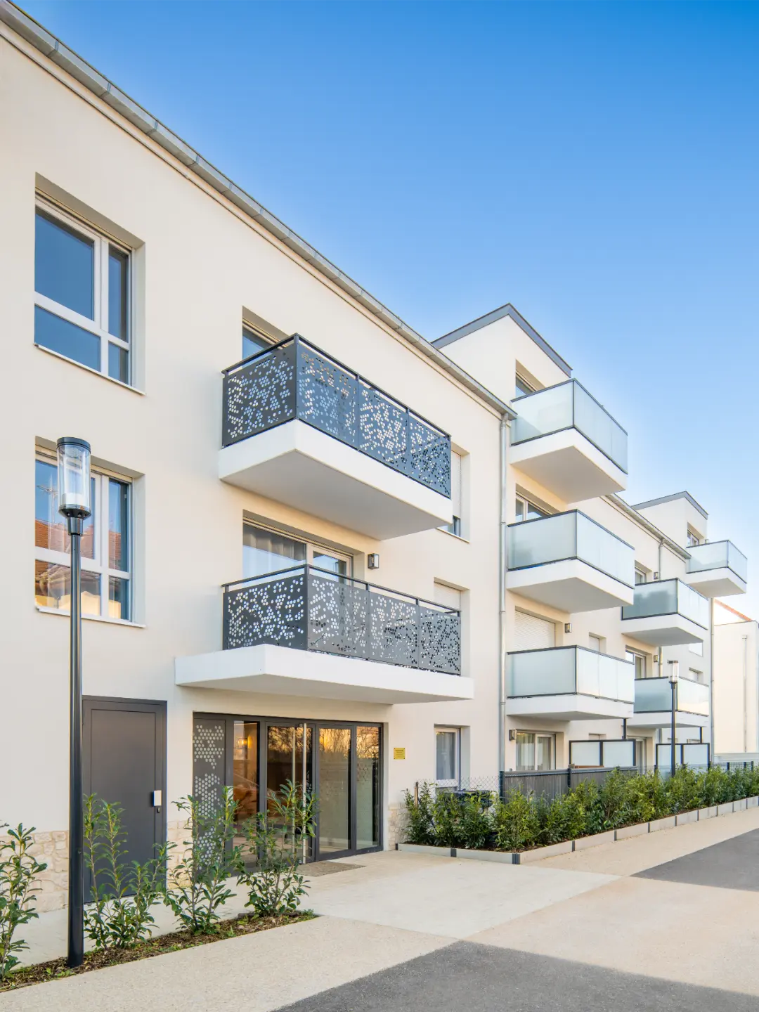 dijon facade d'immeuble logements pour les seniors