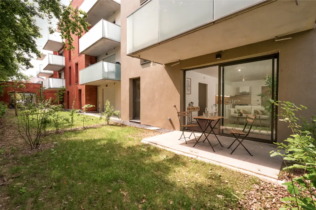 jolie terrasse jardin à dieppe location appartement mobicap