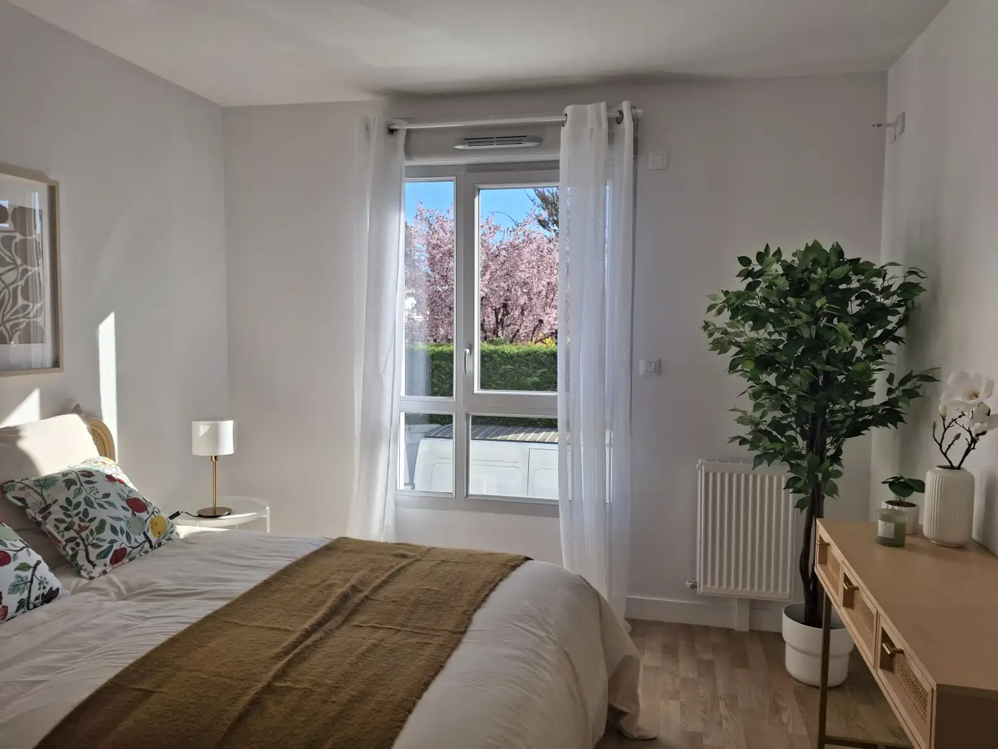 Chambre meublée d'un appartement Mobicap à Dijon