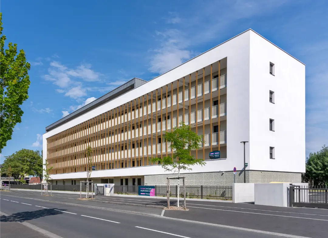 Façade de la résidence Mobicap à Caen