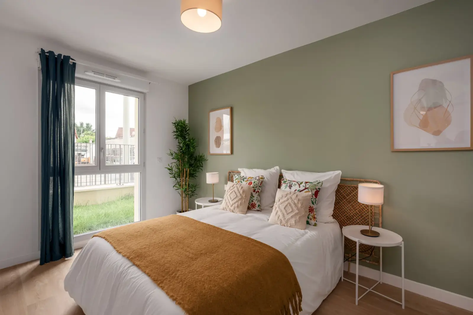 Chambre meublée d'un appartement Mobicap à Draveil