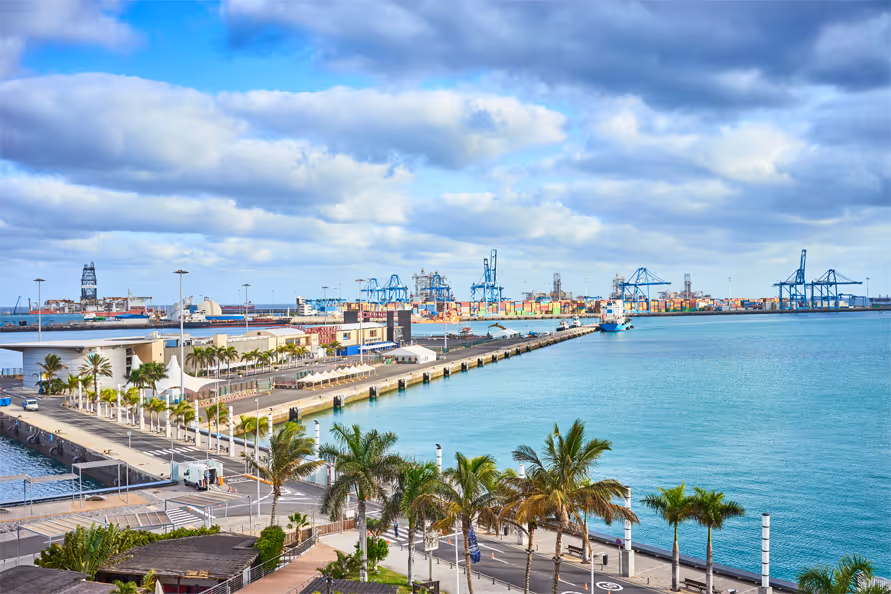 Ships in Singapore Port at anchorage