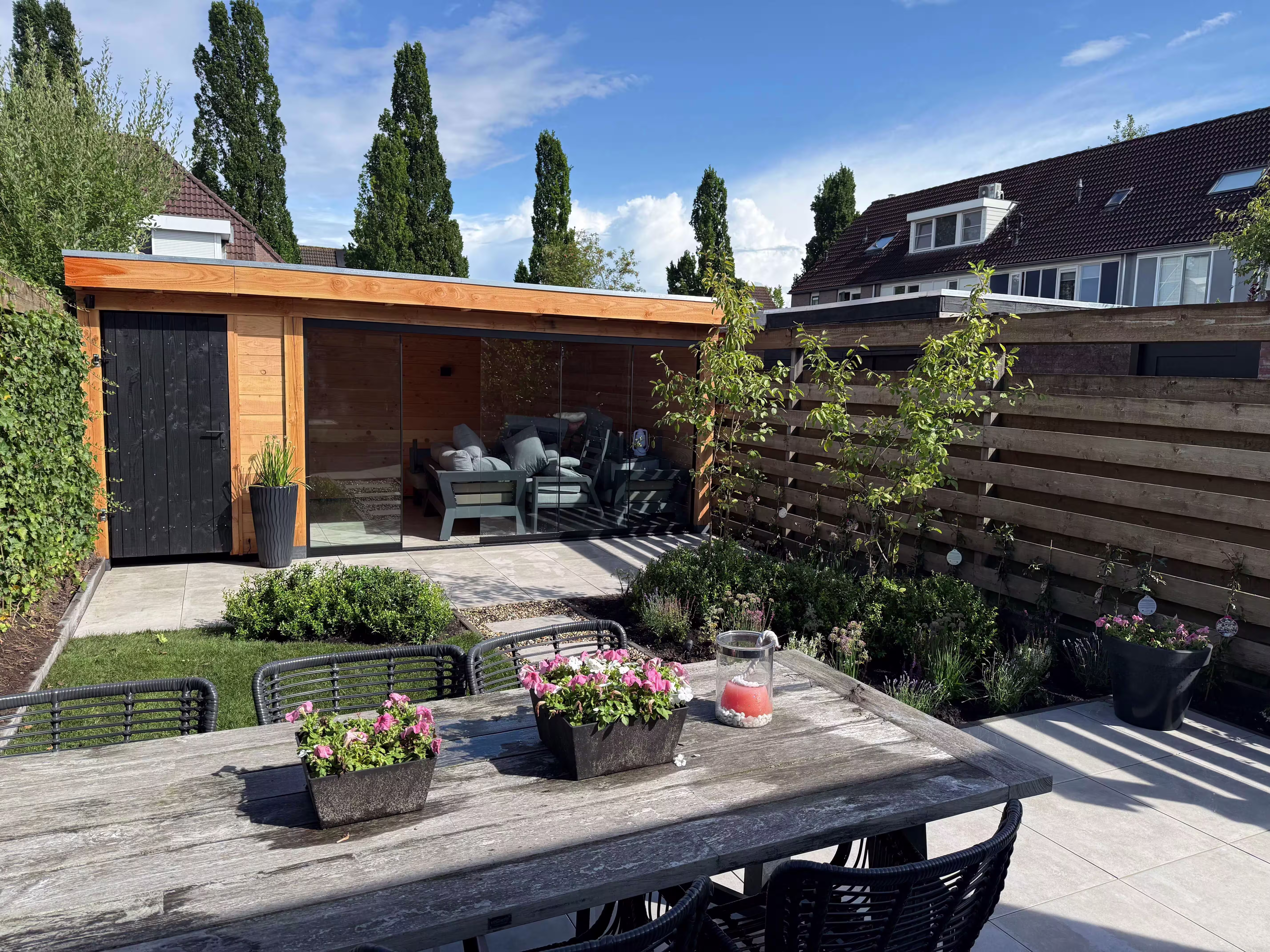 Moderne tuin met karakter