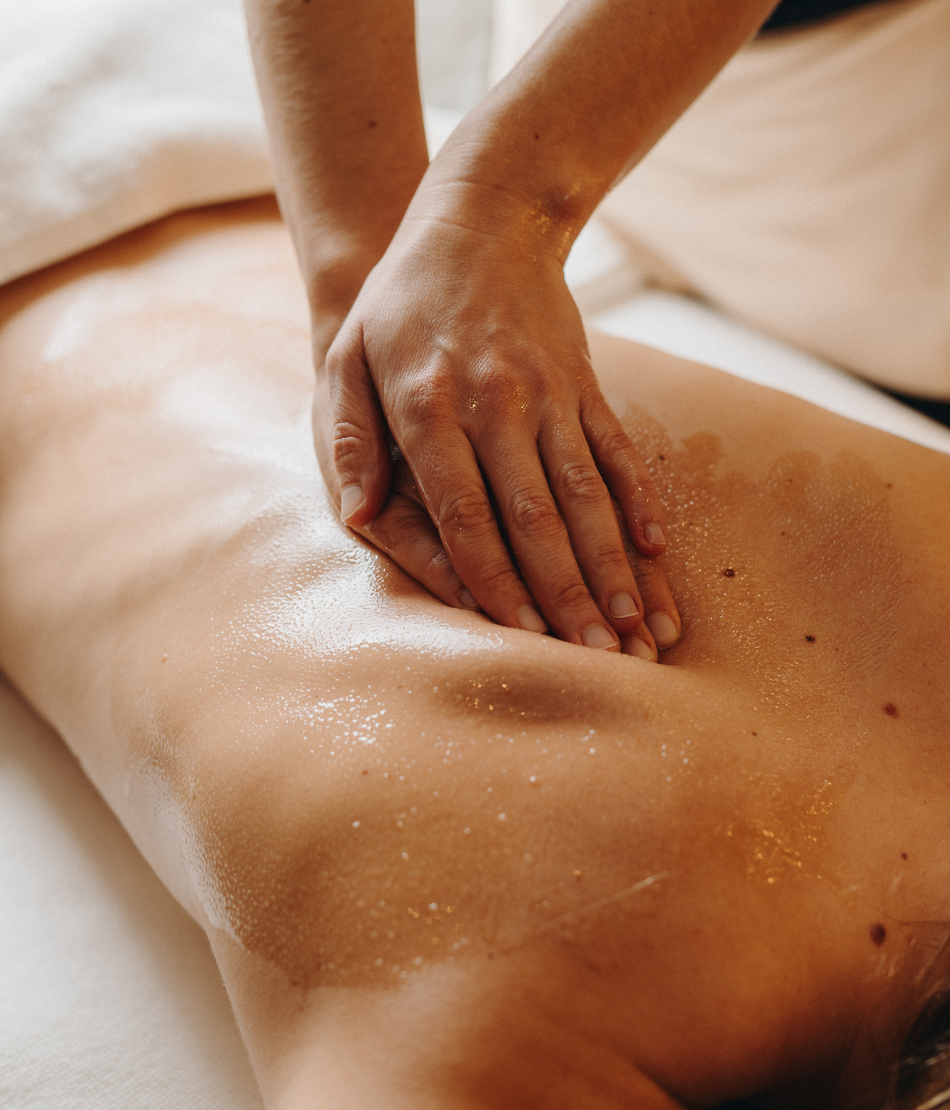 Massage au spa du Refuge Chez la Tante — Saint-Gervais-les-Bains.