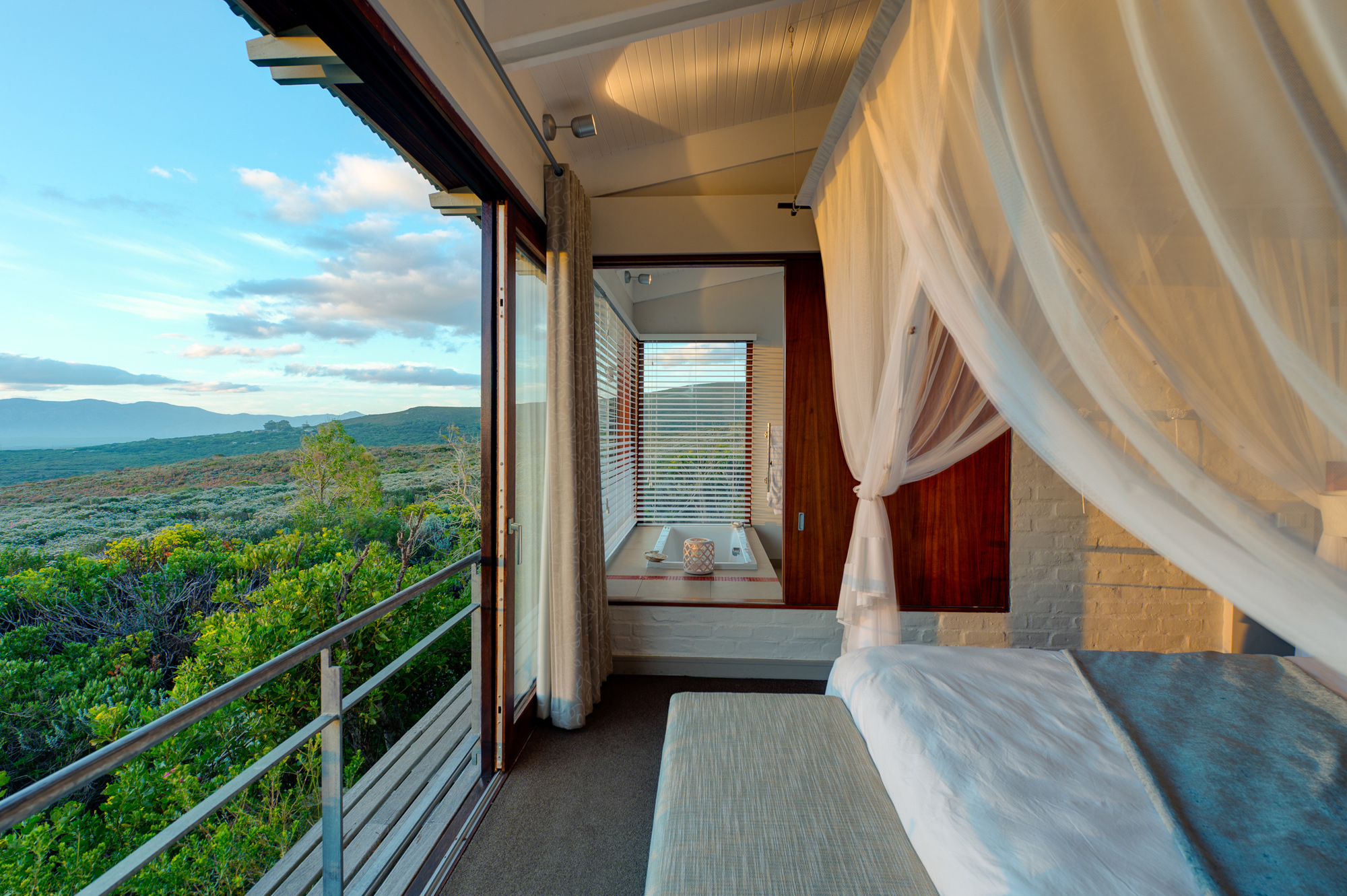 Grootbos Private Nature Reserve, suite interior