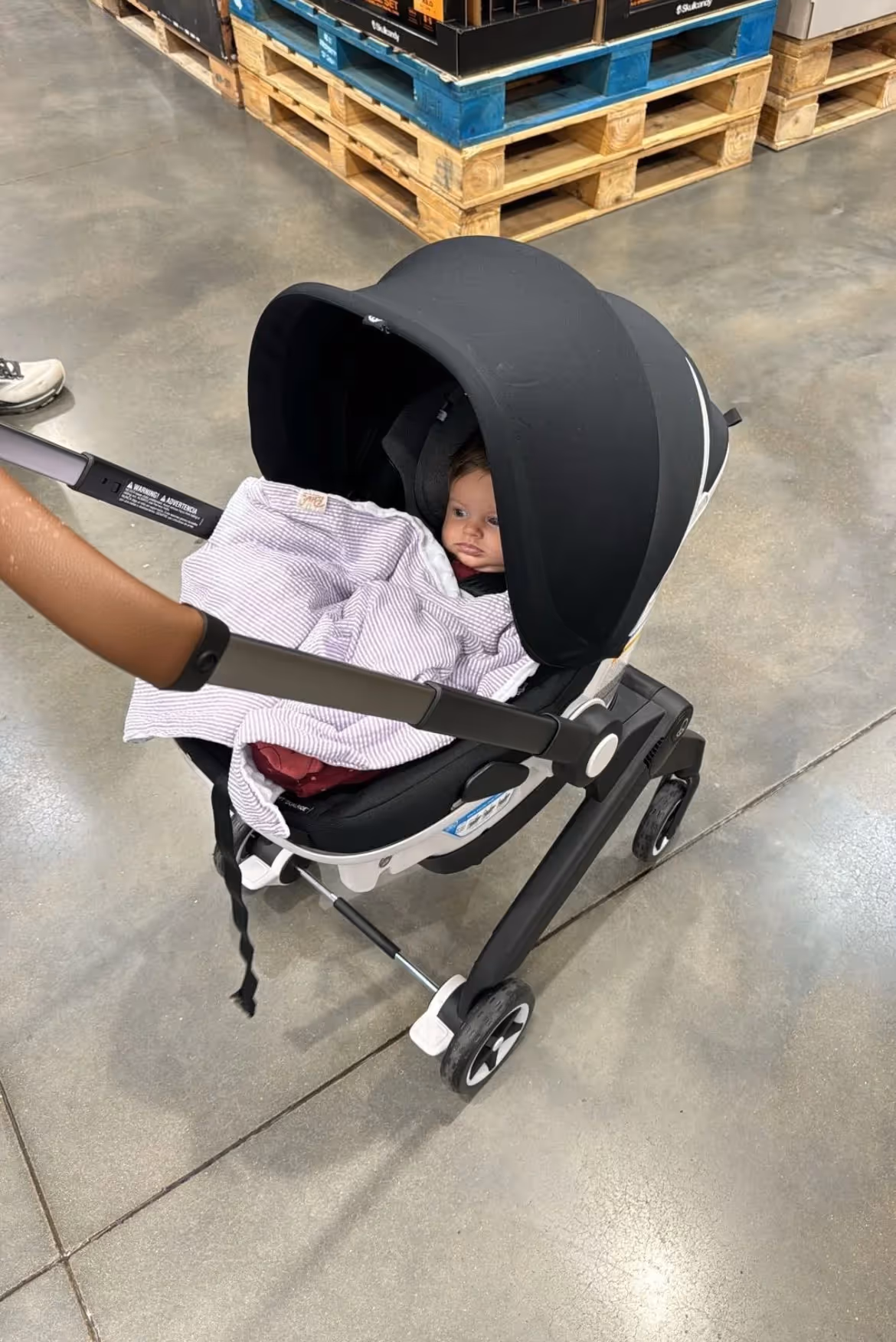 Doona vs. Evenflo Shyft Full Review