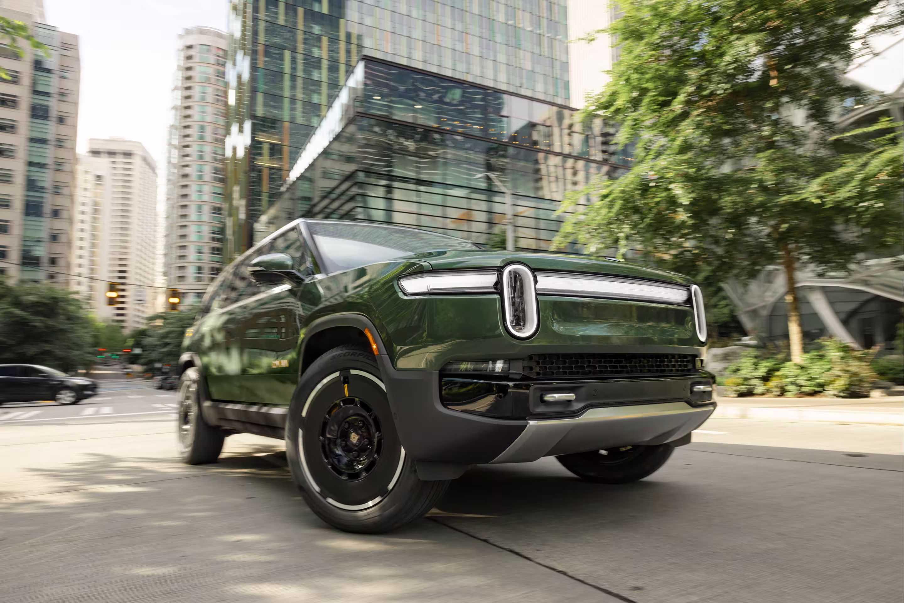 2026 Rivian R1S