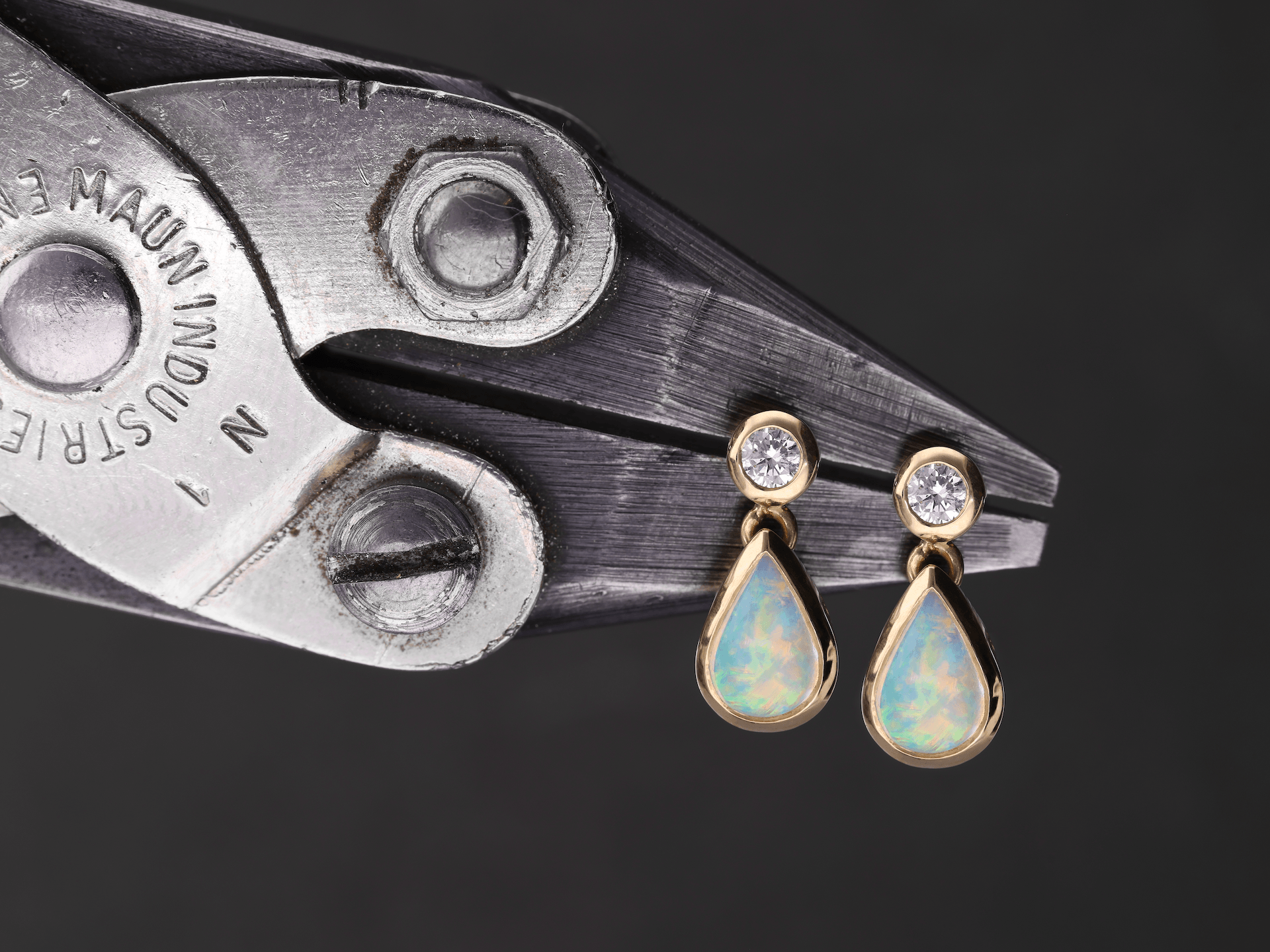 Opal by Cellini