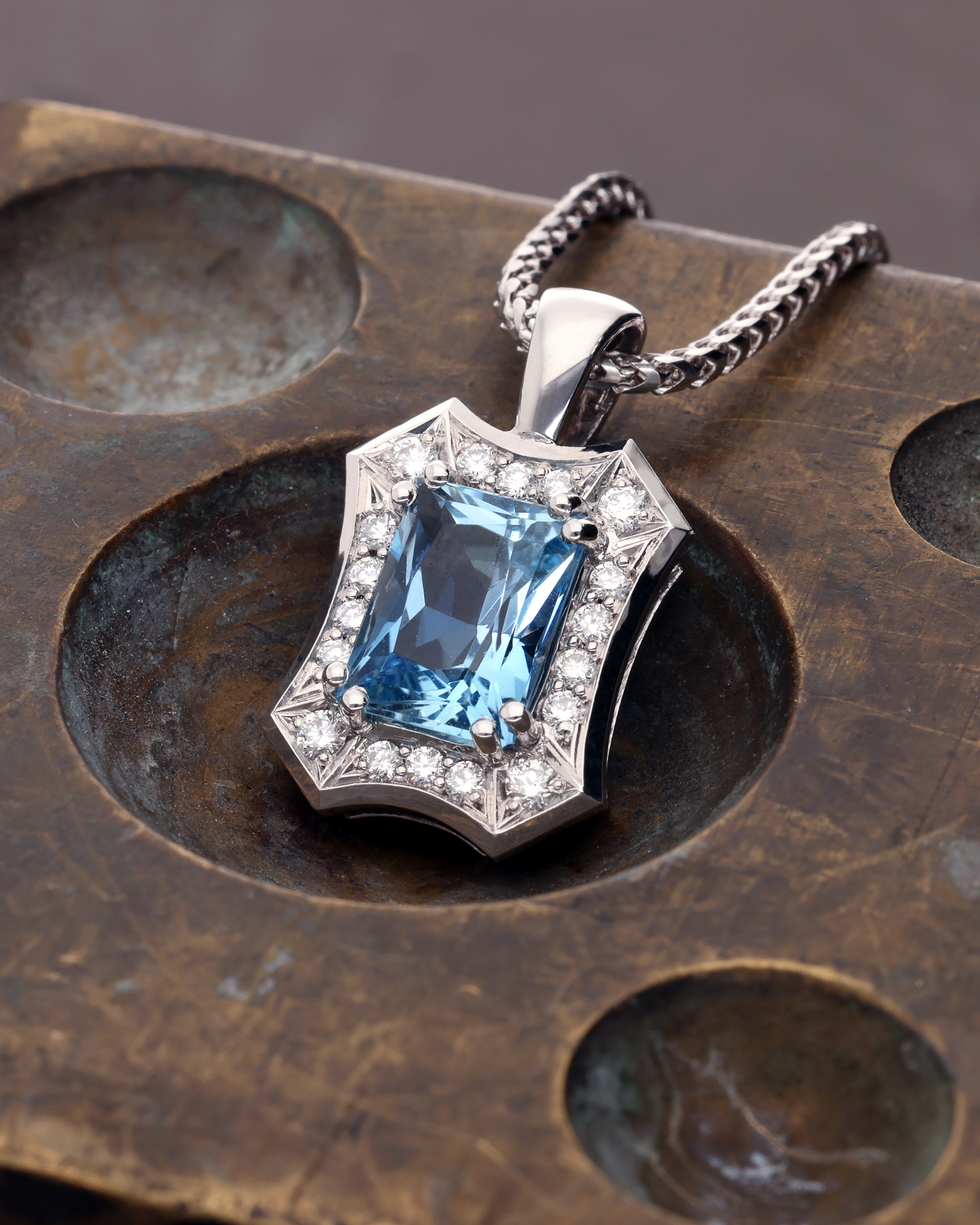 Aquamarine Gemstone