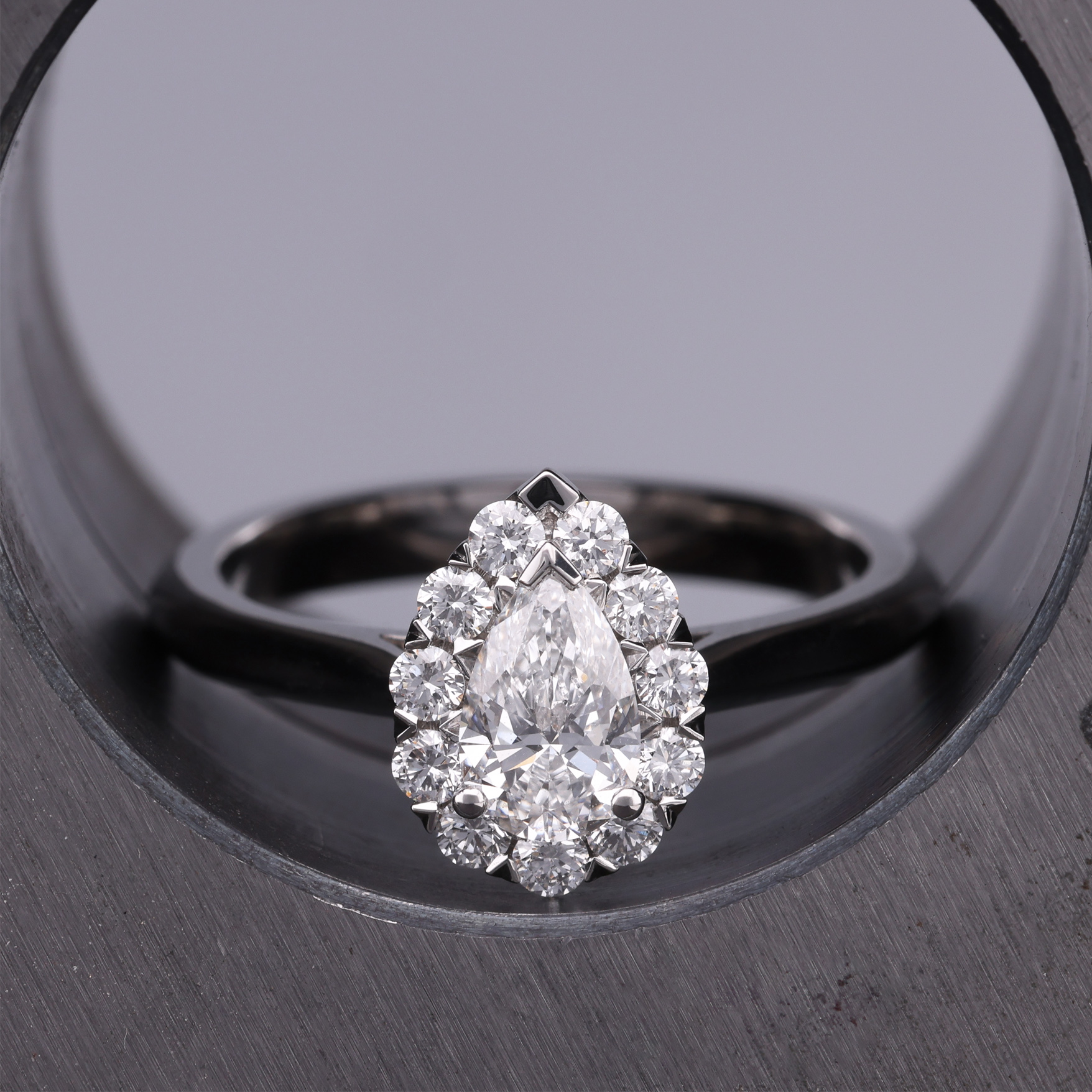 Sapphire by Cellini Jewellers